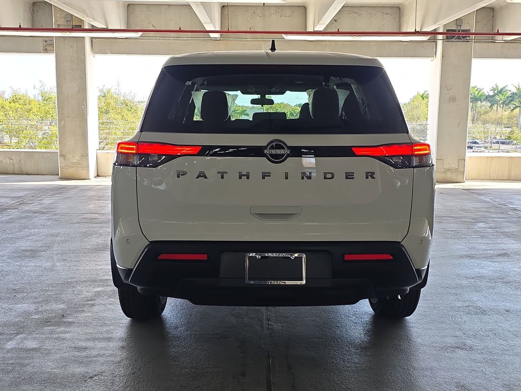 new 2026 Nissan Pathfinder car, priced at $33,008