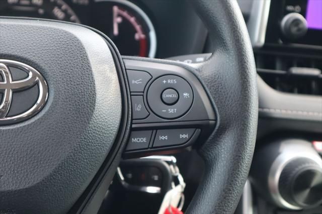 Thumbnail: 2025 Toyota RAV4 - 12