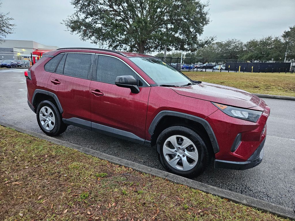 2021 Toyota RAV4 LE 7