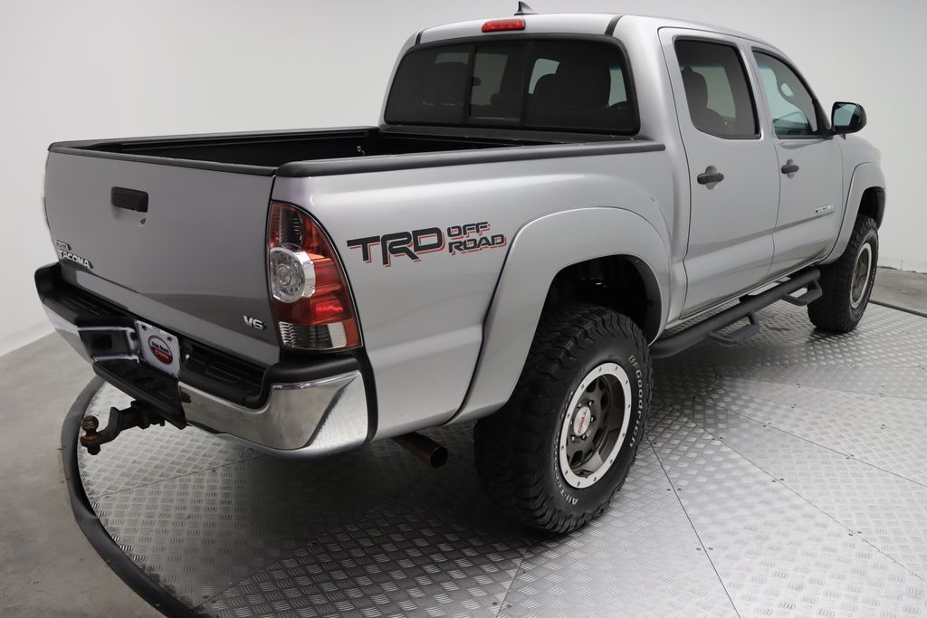 2015 Toyota Tacoma Base 8