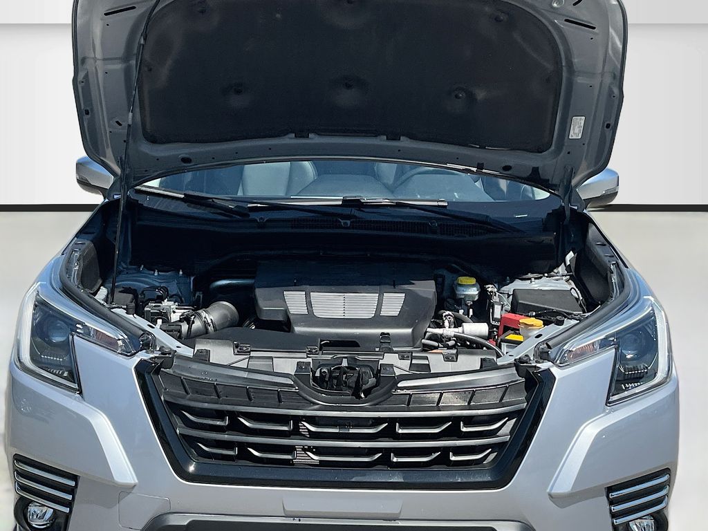 Used 2023 Silver Subaru Touring image 9