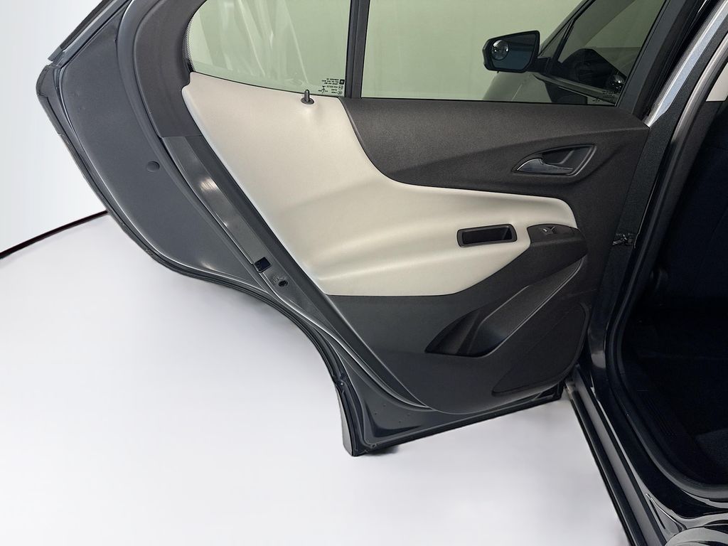 Thumbnail: 2018 Chevrolet Equinox - 26