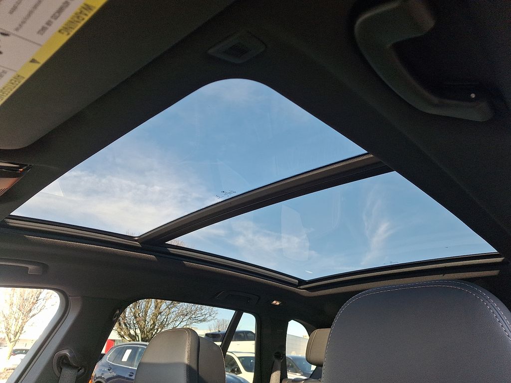 Thumbnail: 2025 BMW X5 - 16