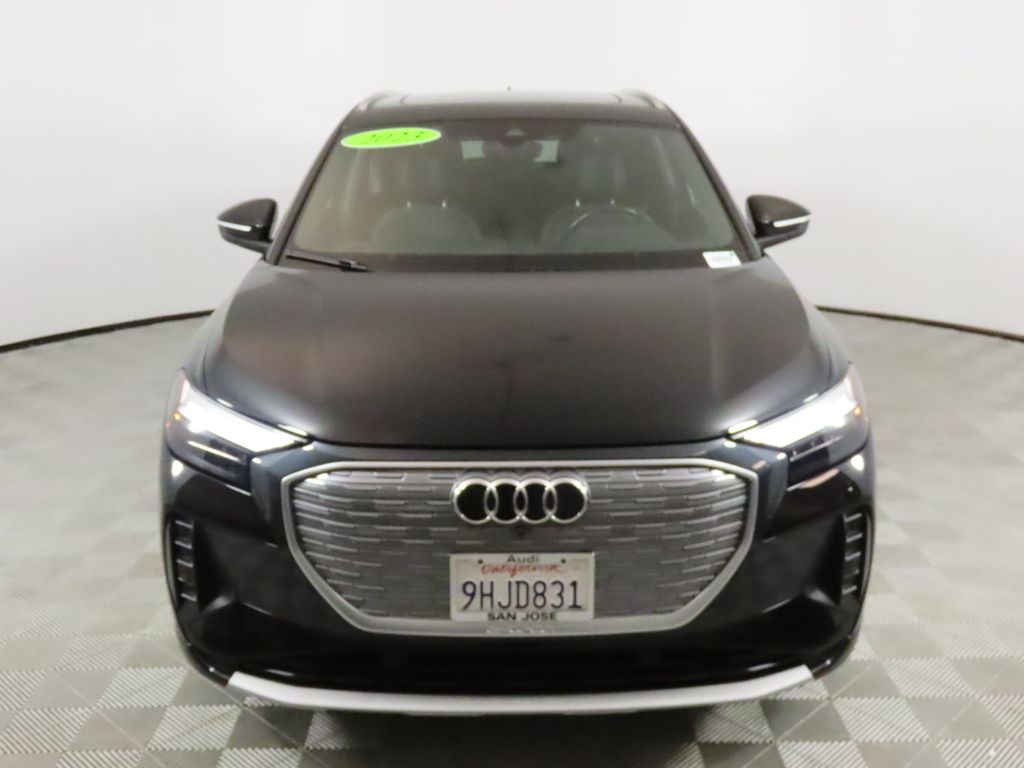 Thumbnail: 2023 Audi Q4 e-tron - 8