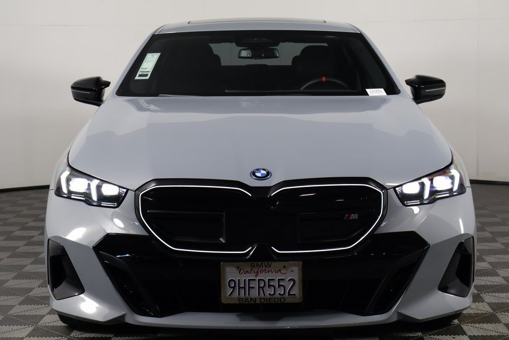 Thumbnail: 2024 BMW i5 - 2