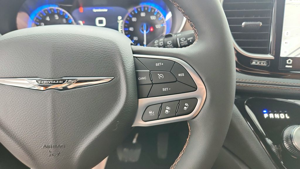 2026 Chrysler Pacifica