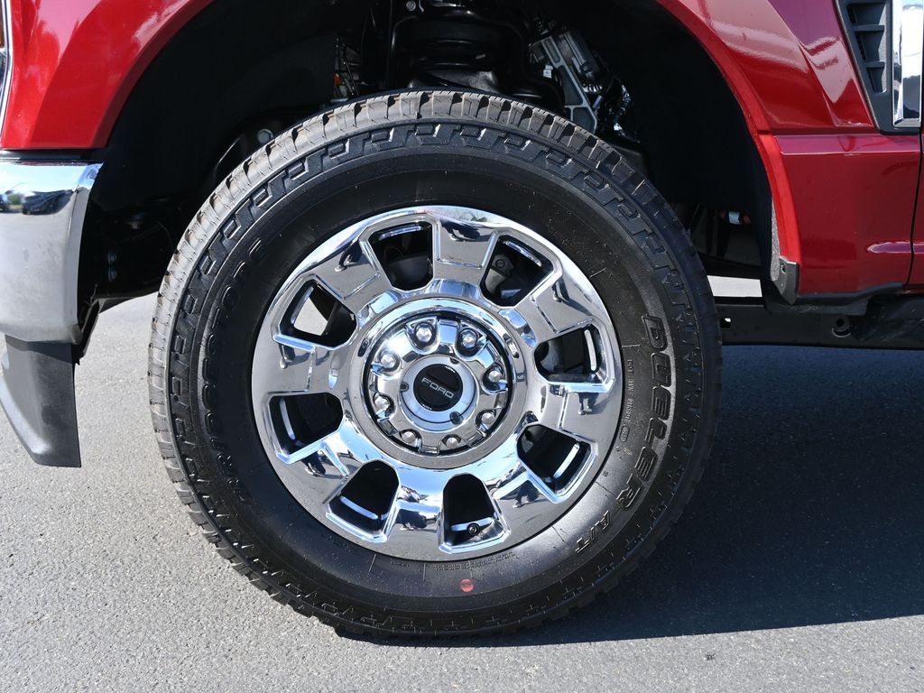 2025 Ford F-350 Super Duty Lariat