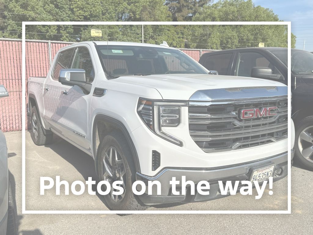 Summit White 2022 GMC Sierra 1500 Pickup Truck Four-Wheel Drive Automatic