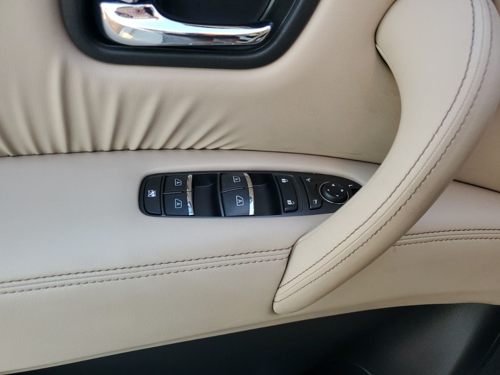 Used Car 2023 Nissan Armada  Platinum For Sale Under $50,000 In Austin, Texas