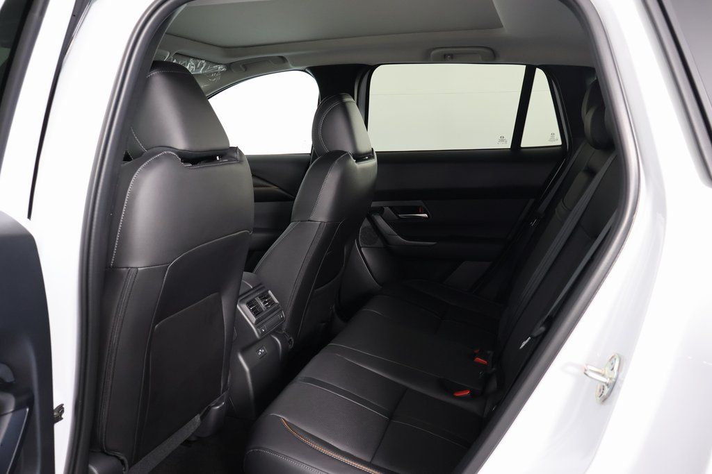 Thumbnail: 2026 Mazda CX-50 - 7