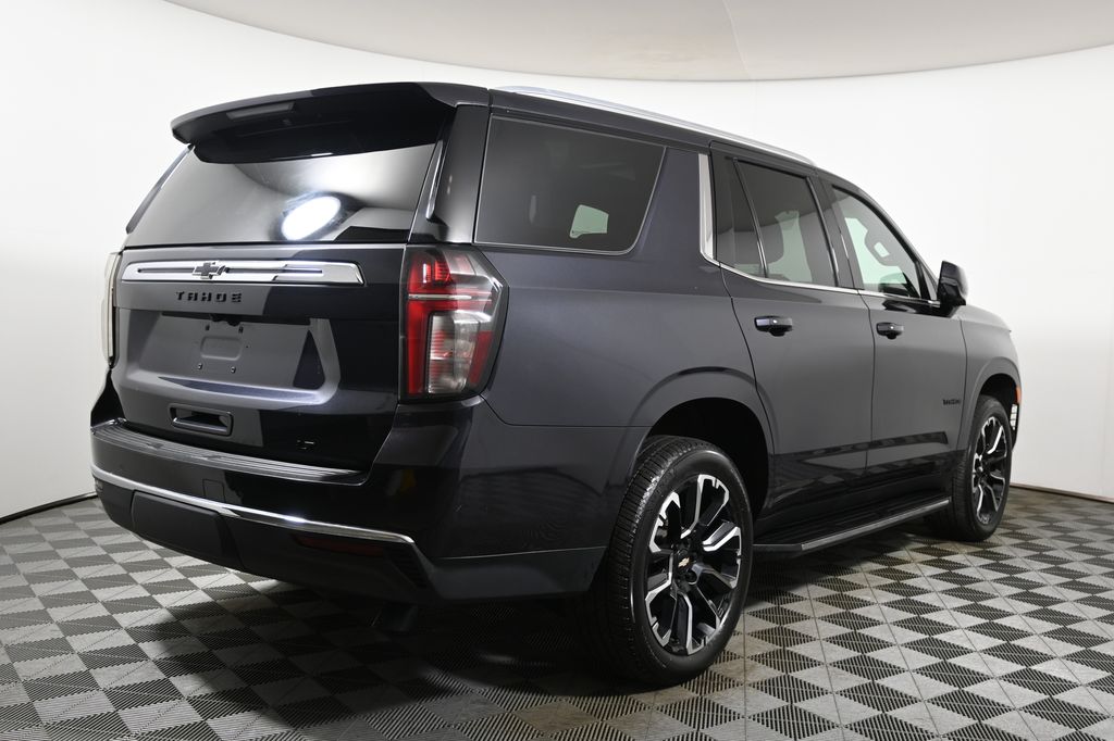 Thumbnail: 2022 Chevrolet Tahoe - 7