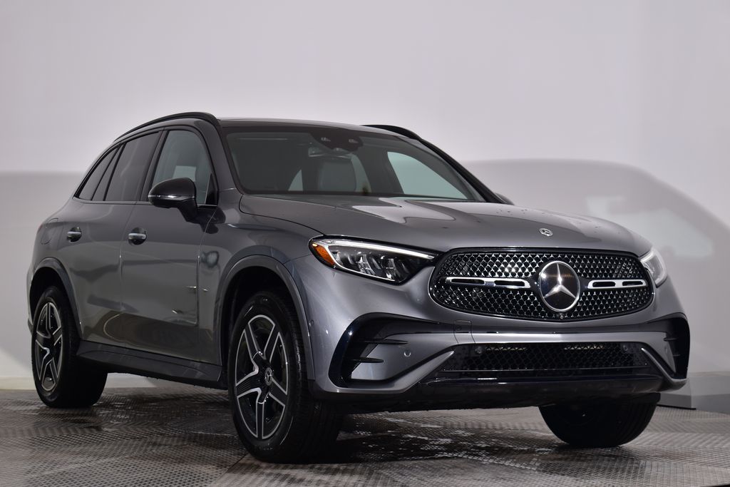 Thumbnail: 2023 Mercedes-Benz GLC - 7