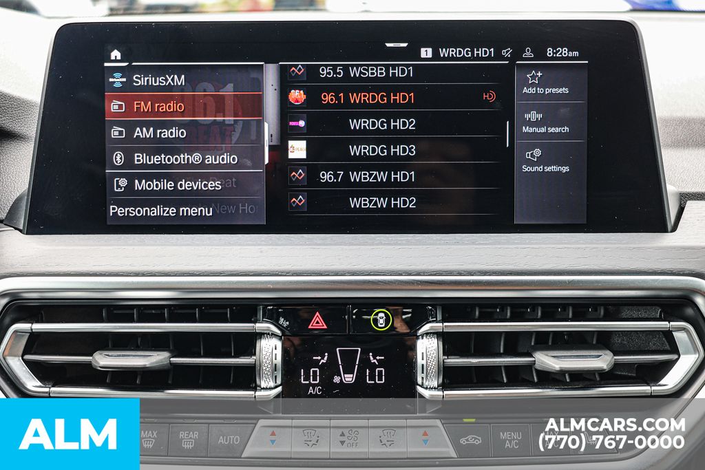 Used 2024 White BMW sDrive30i image 39