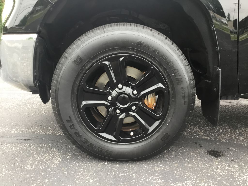 2016 Toyota Tundra SR5 10