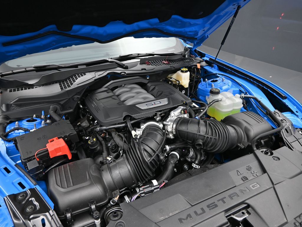 2025 Ford Mustang GT Premium Fastback