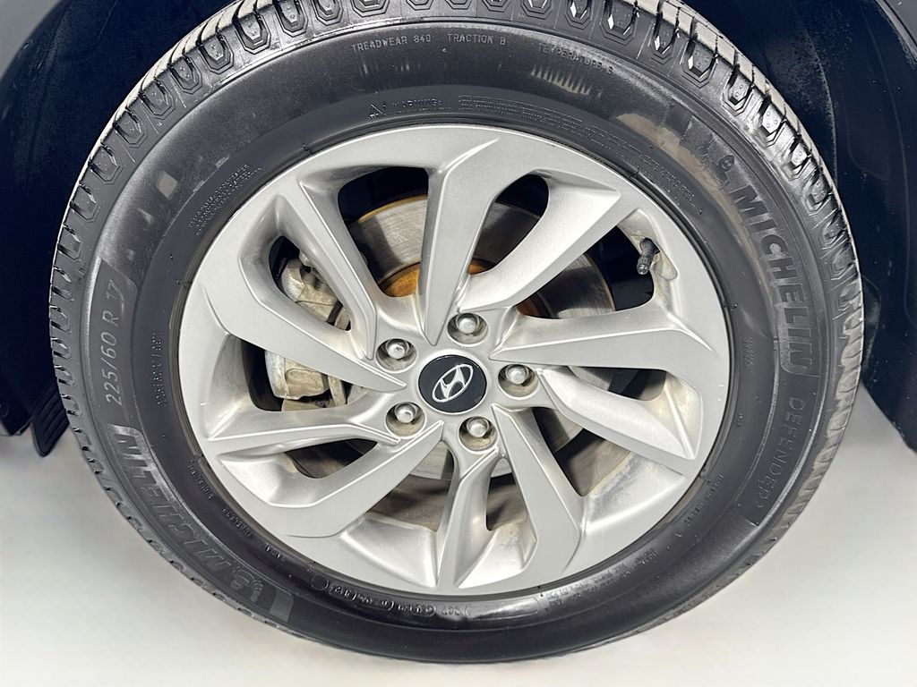 Used Car 2017 Hyundai Tucson  Se For Sale Under $12,000 In Austin, Texas