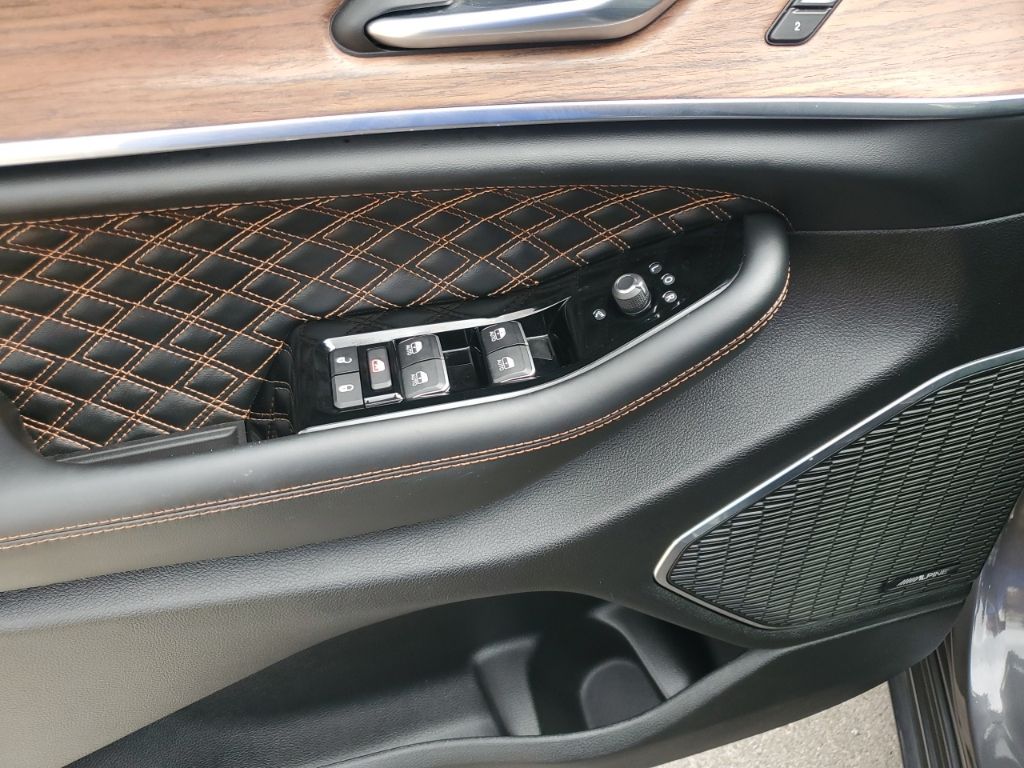 Used Car 2024 Jeep Grand Cherokee L  Summit For Sale Under $50,000 In Austin, Texas