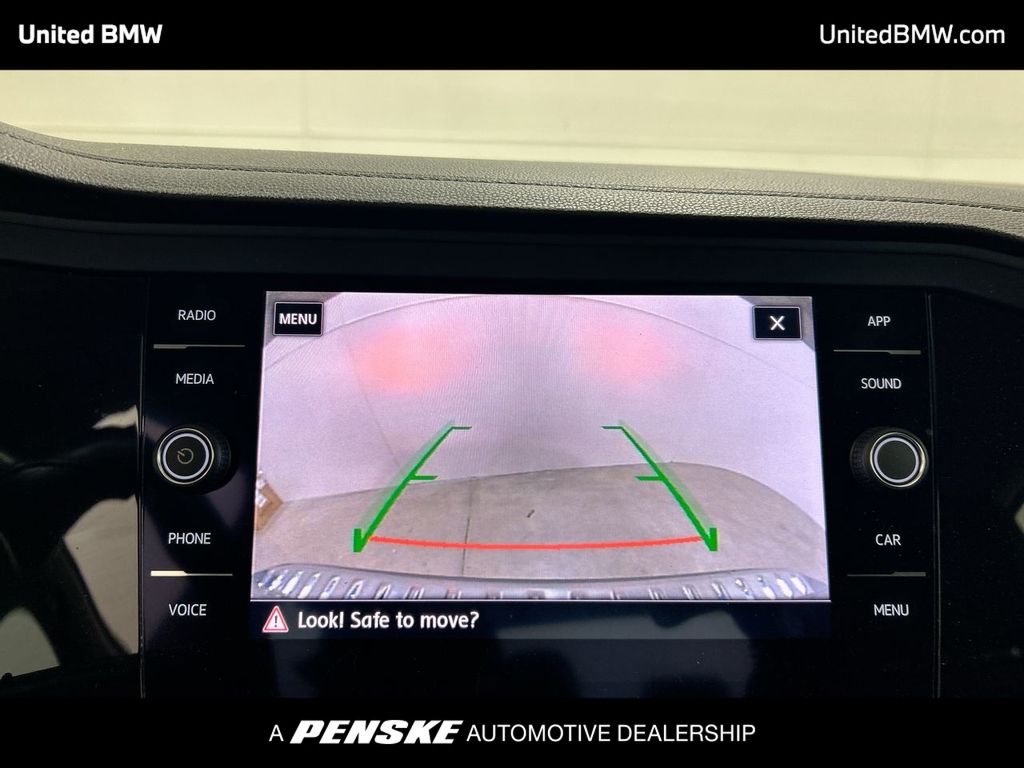 2019 Volkswagen Jetta SEL 17