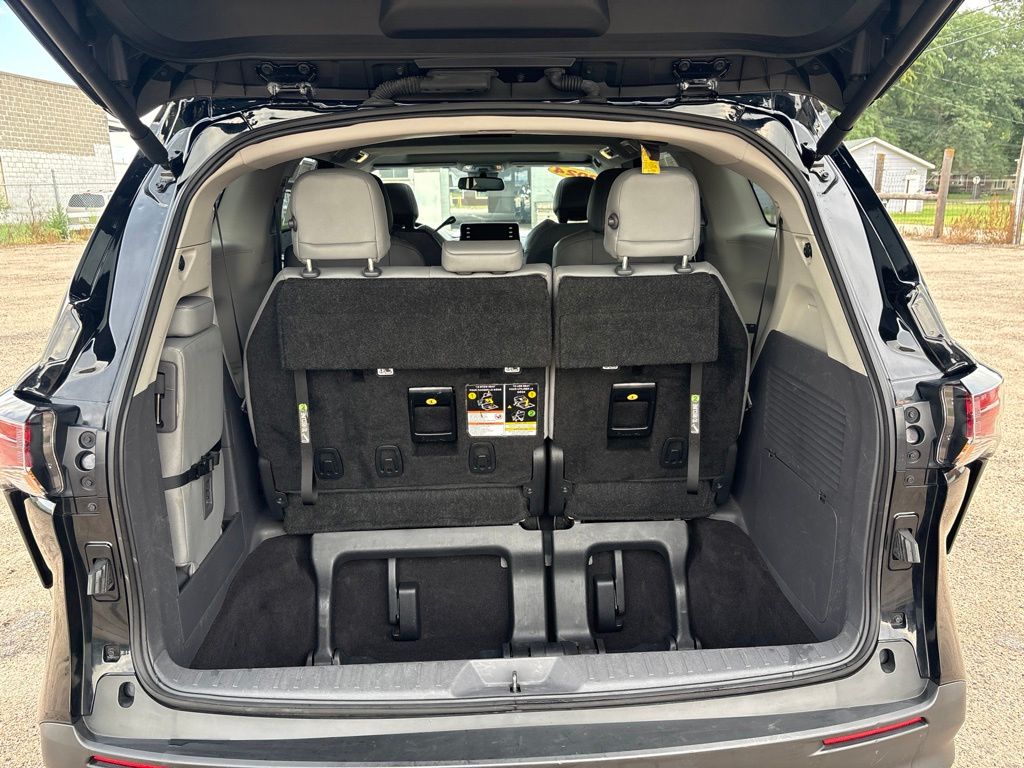 Used 2024 Toyota Sienna Van