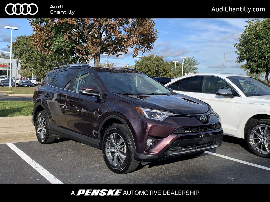 2017 Toyota RAV4 XLE -
                Chantilly, VA