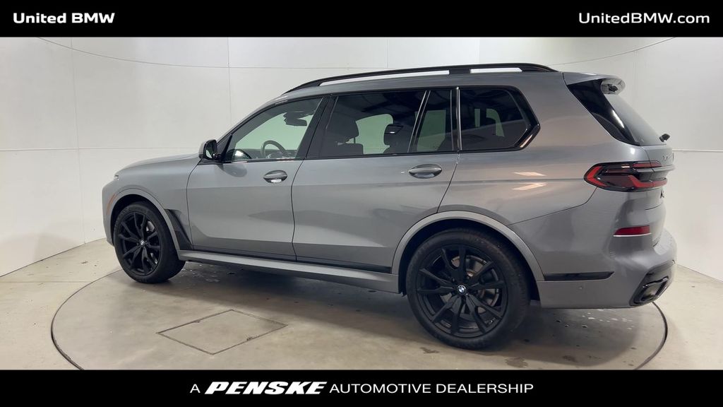 2024 BMW X7 xDrive40i 6