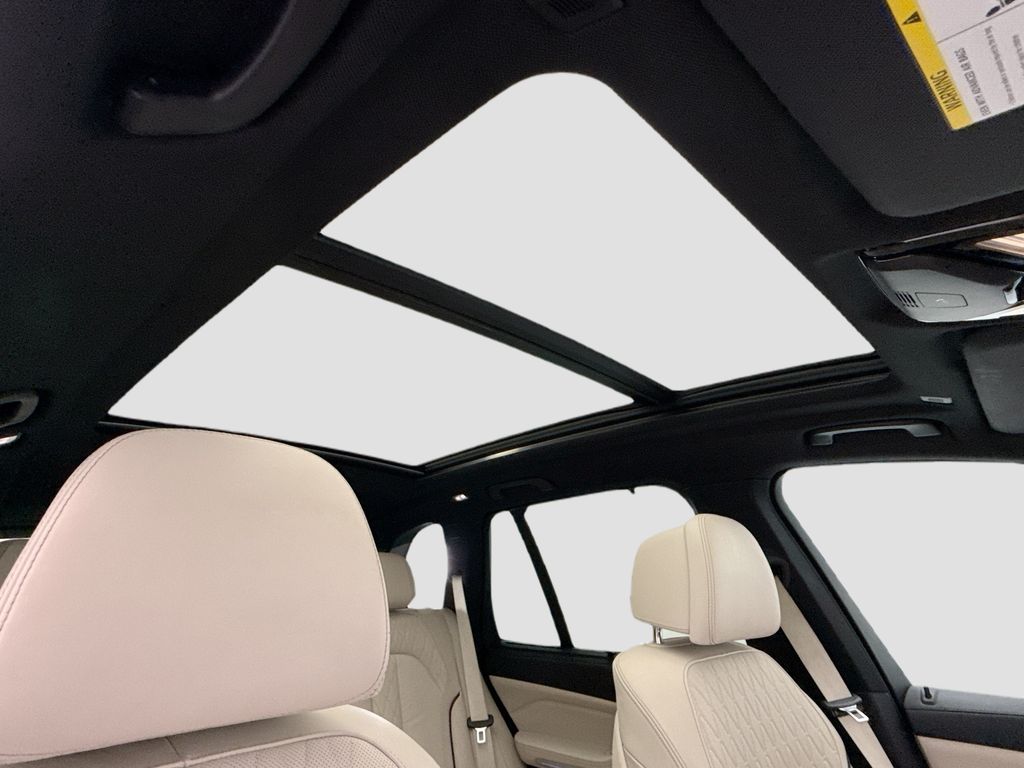 Thumbnail: 2020 BMW X5 - 17