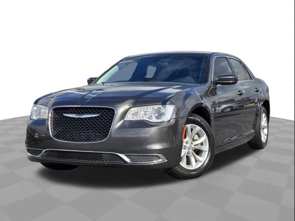 2023 Chrysler 300 Touring RWD