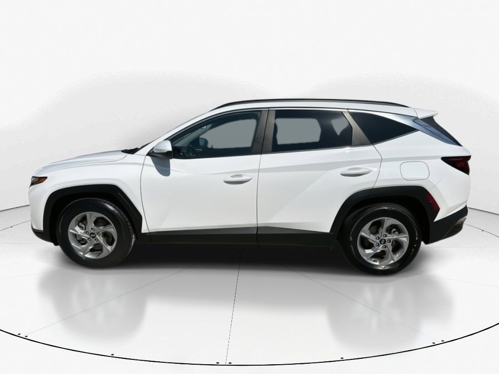 2024 White Pearl Hyundai Tucson SEL FWD SUV