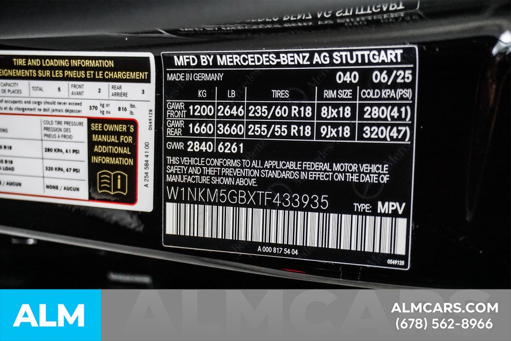 Used 2026 Black Mercedes-Benz GLC 350e image 58