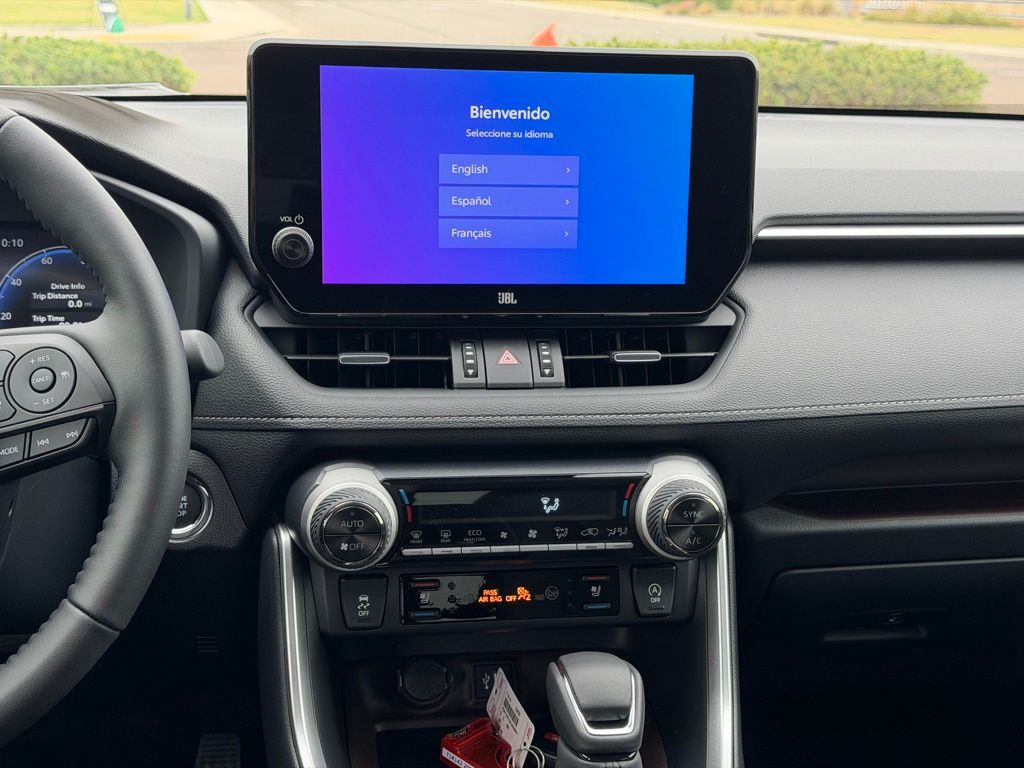 Thumbnail: 2025 Toyota RAV4 - 14