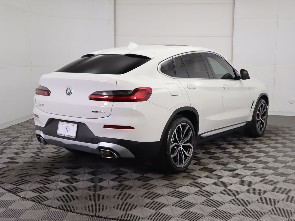 2022 BMW X4 xDrive30i 5