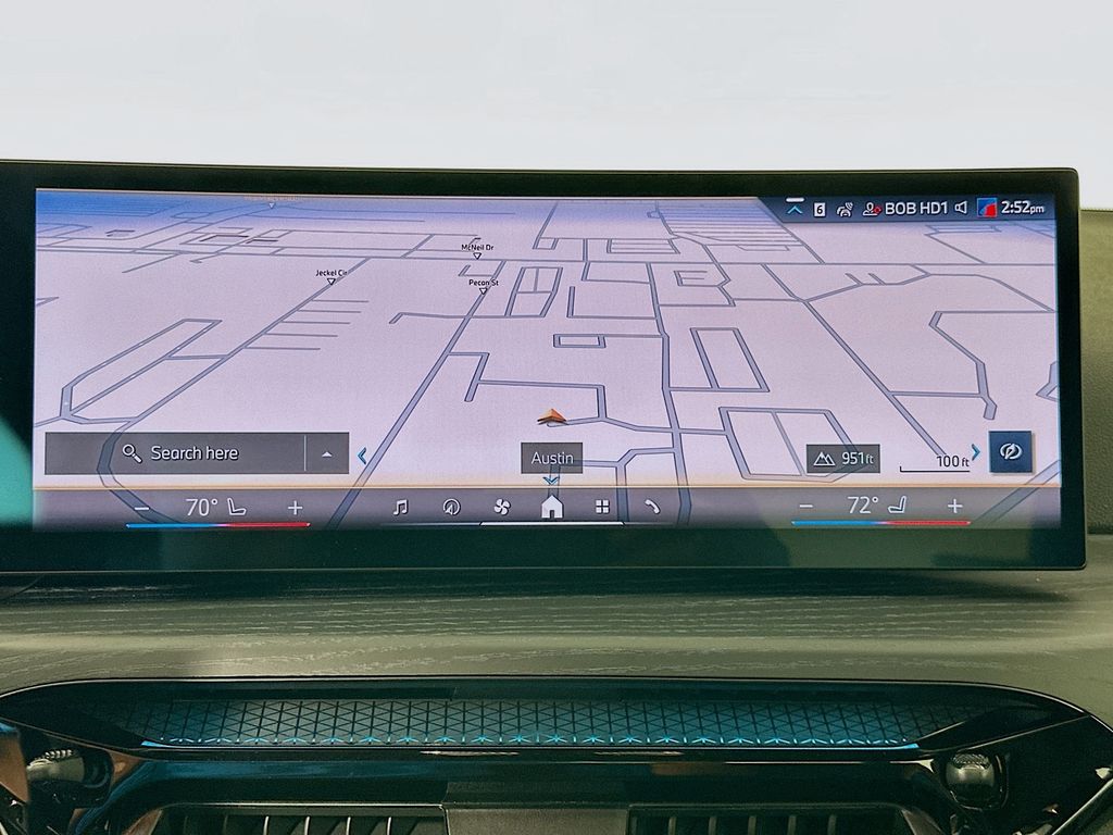 Thumbnail: 2025 BMW 2 Series - 13