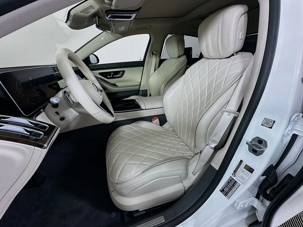 Thumbnail: 2023 Mercedes-Benz S-Class - 21