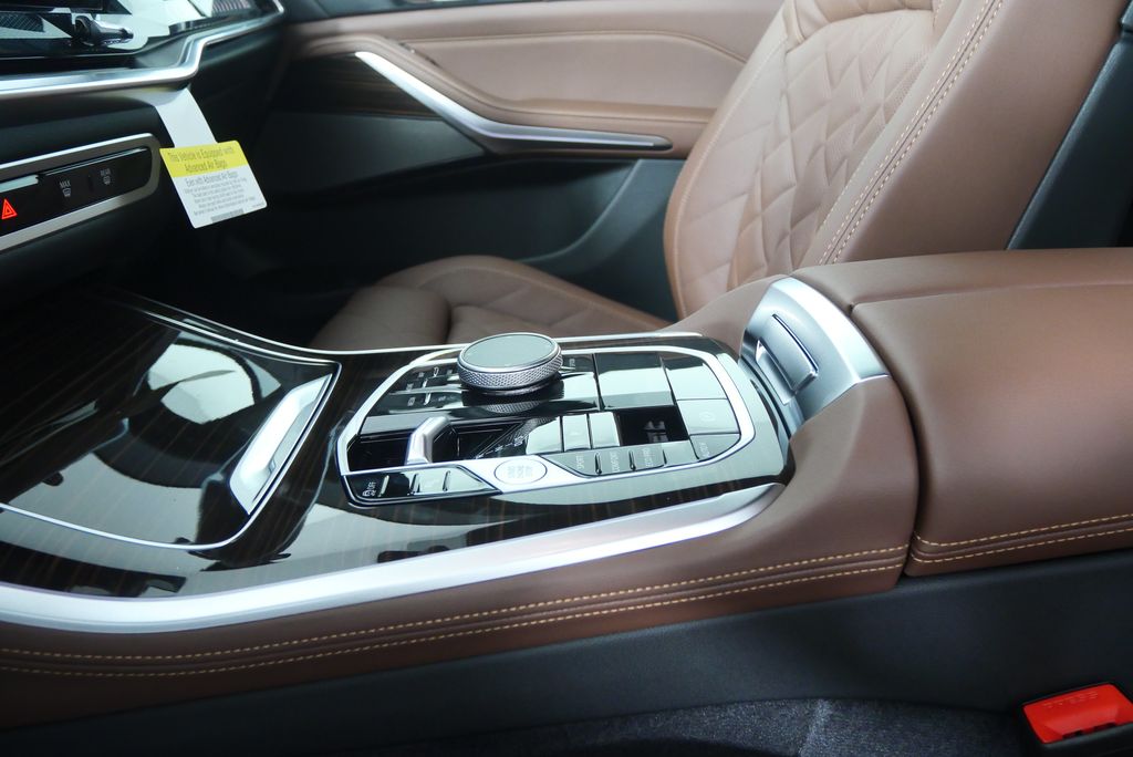 Thumbnail: 2026 BMW X5 - 22