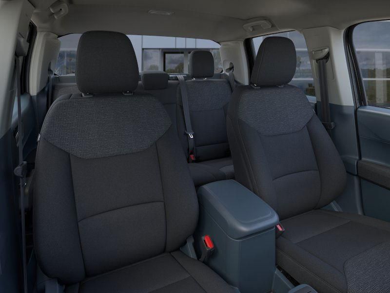 New 2026 Ford Maverick XL 4D Crew Cab