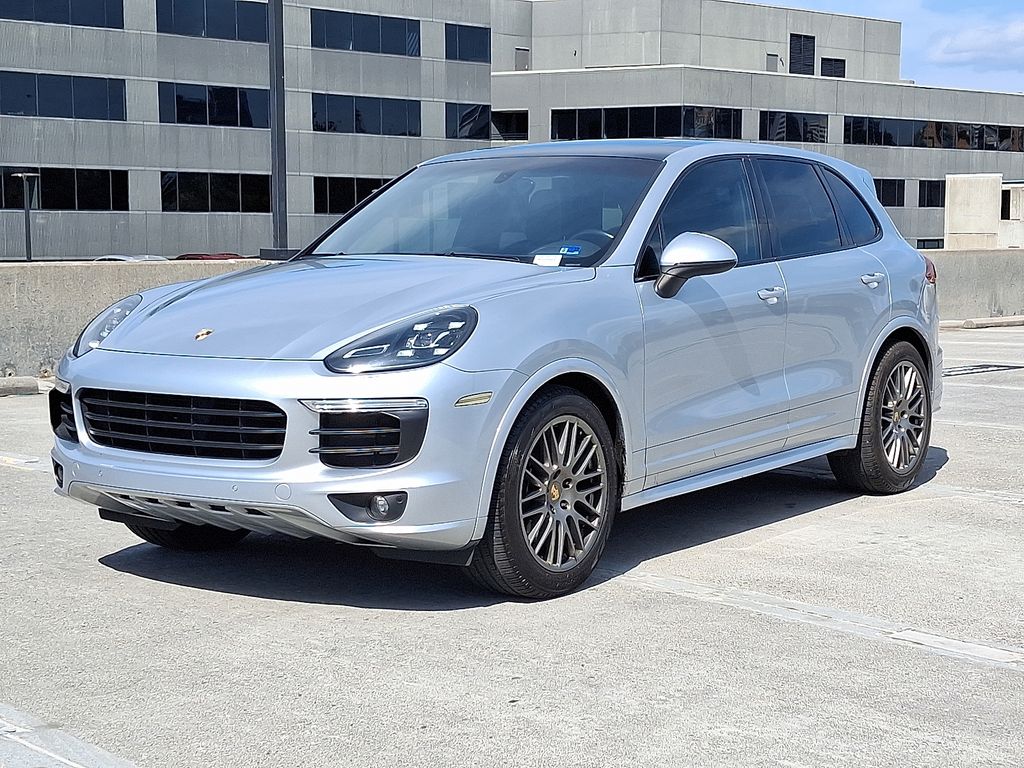 2017 Porsche Cayenne  -
                  Vienna, VA