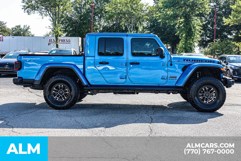 Used 2021 Blue Jeep Rubicon image 9