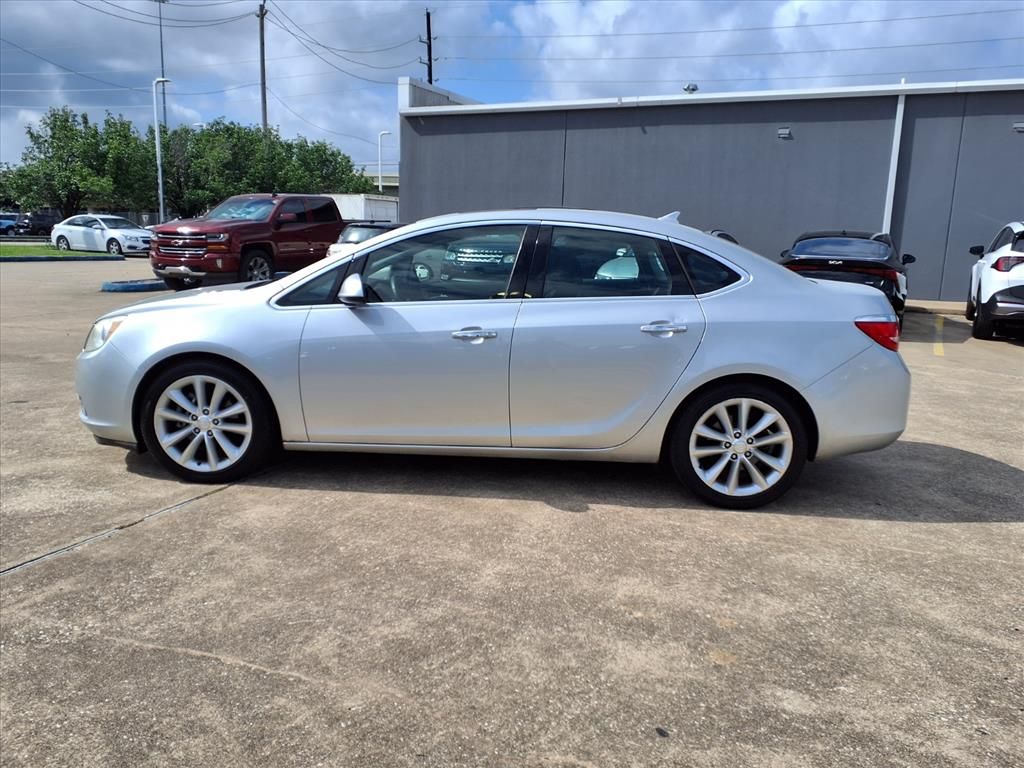 2012 Buick Verano Leather Group - 4