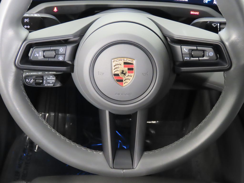 Thumbnail: 2023 Porsche Taycan - 18