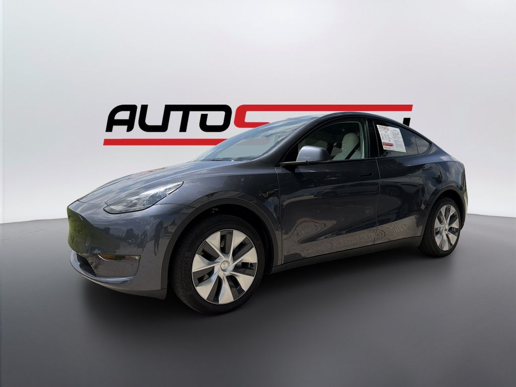 2023 Tesla Model Y Rear Wheel Drive's photo