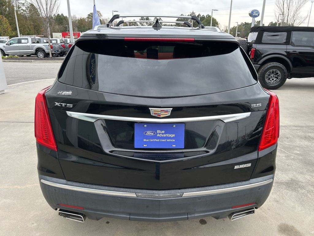 2017 Cadillac XT5 Standard