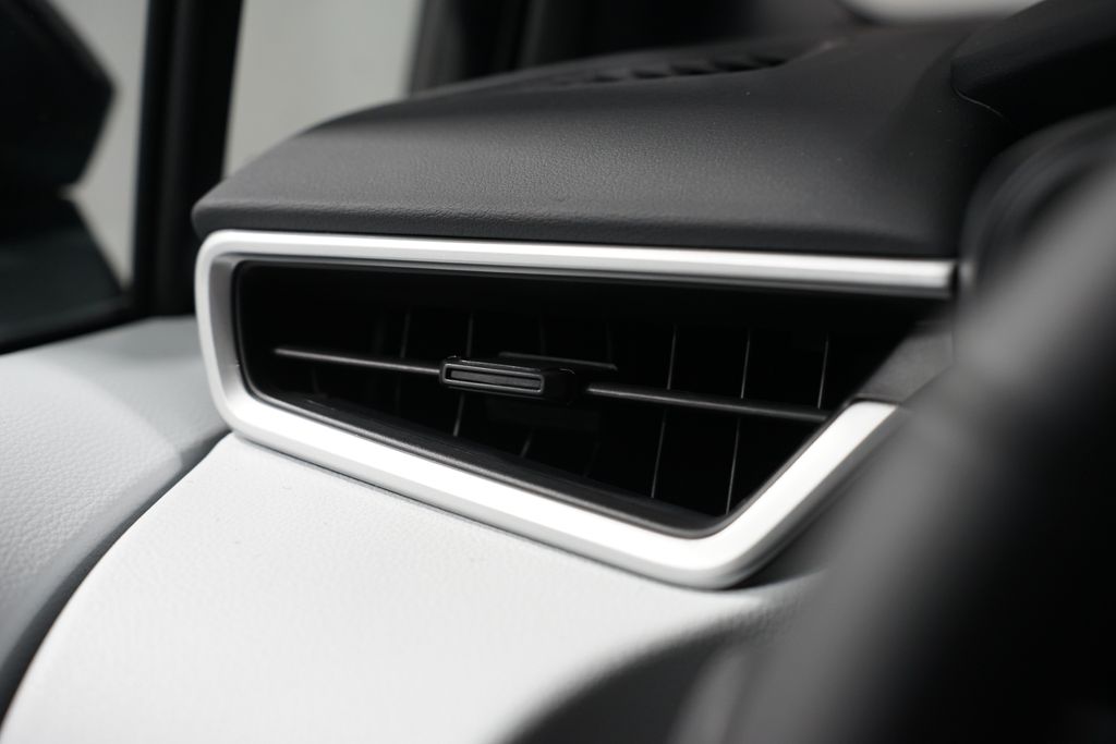 Thumbnail: 2026 Toyota Corolla - 25