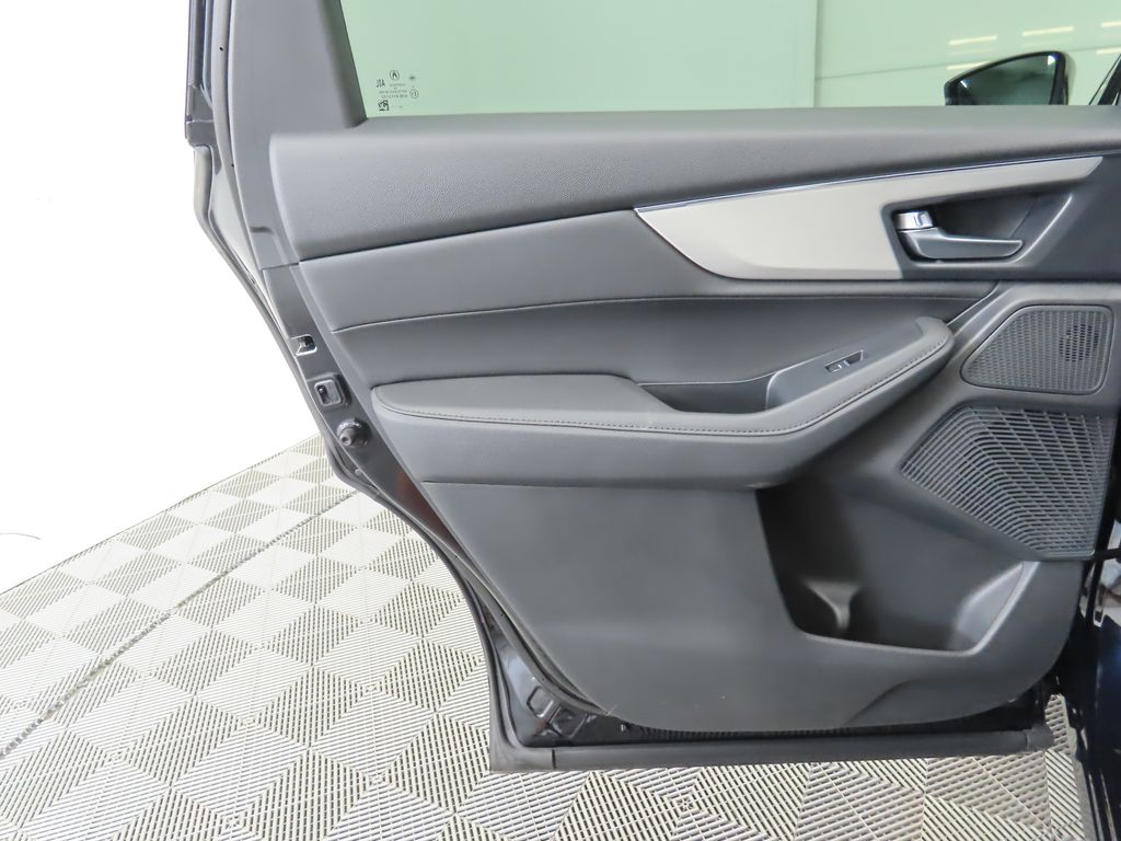 2025 Acura MDX Base 26