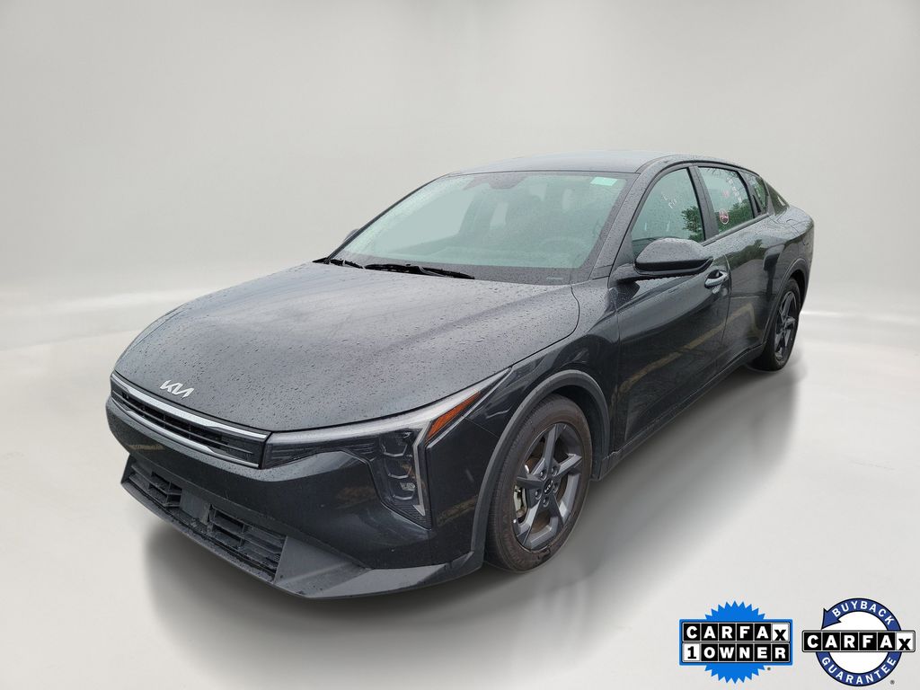 Interstellar Gray 2025 Kia K4 Sedan Front-Wheel Drive Continuously Variable Transmission