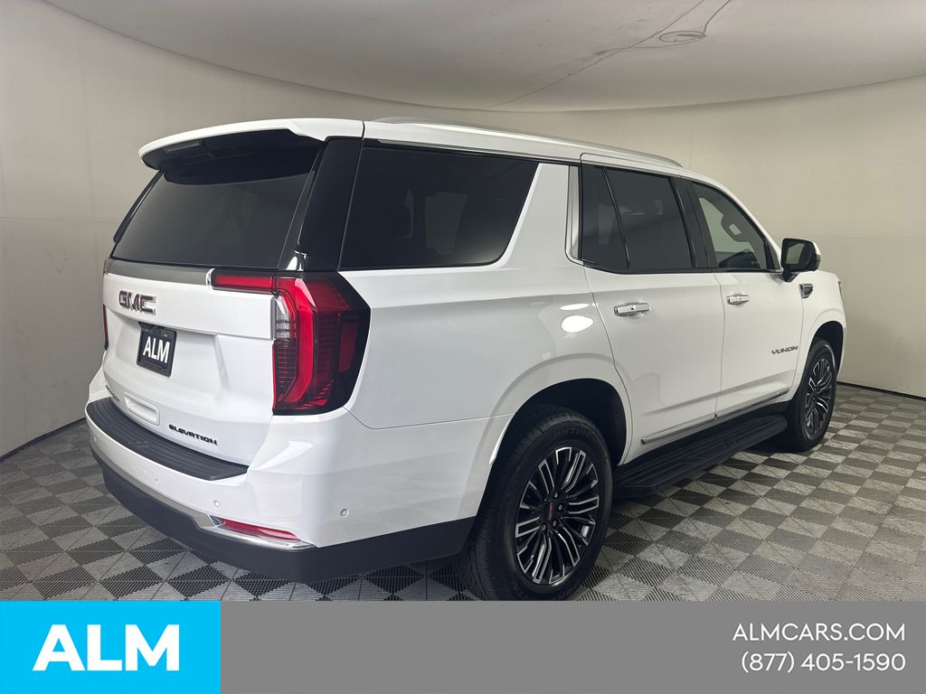 Used 2025 White GMC Elevation image 6