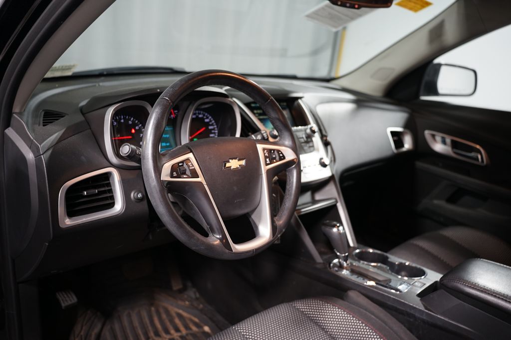 Thumbnail: 2017 Chevrolet Equinox - 7