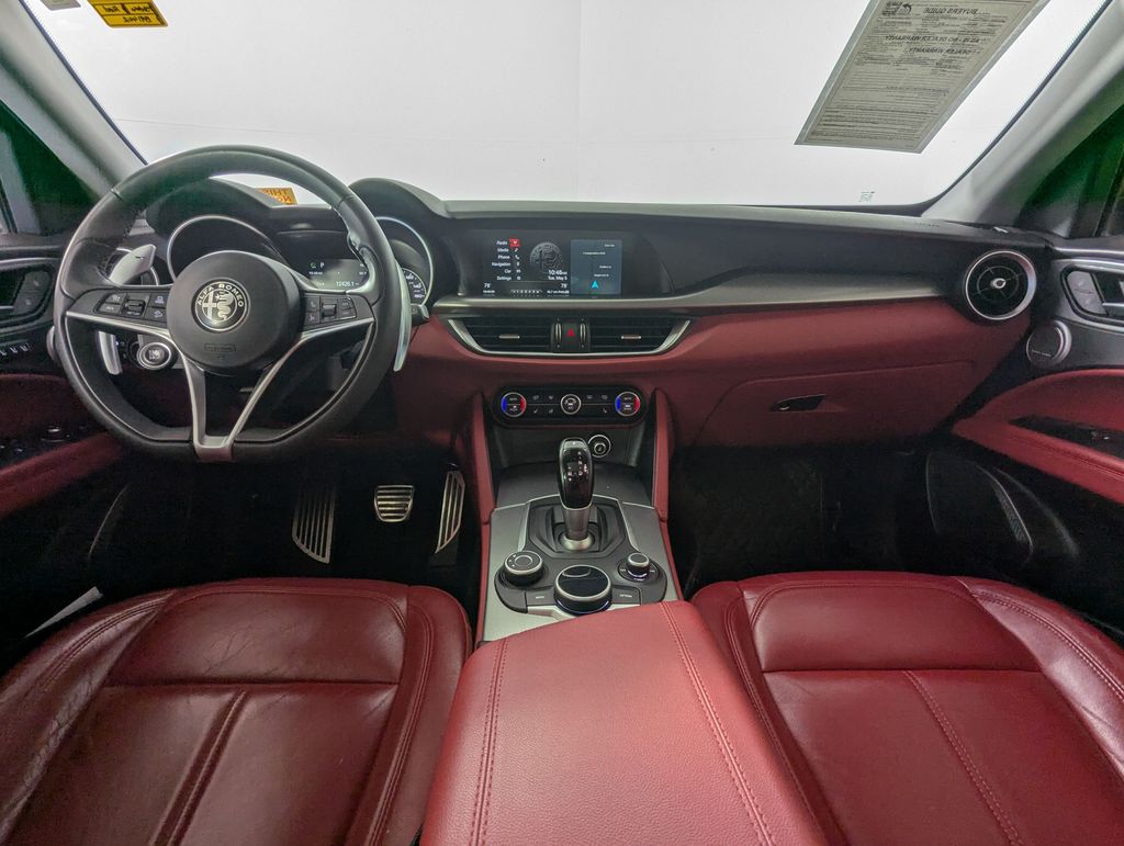 2018 Alfa Rosso Alfa Romeo Stelvio Base AWD SUV