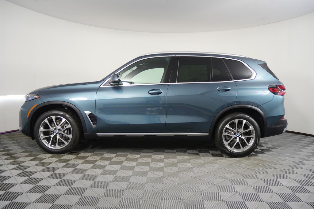 Thumbnail: 2026 BMW X5 - 6