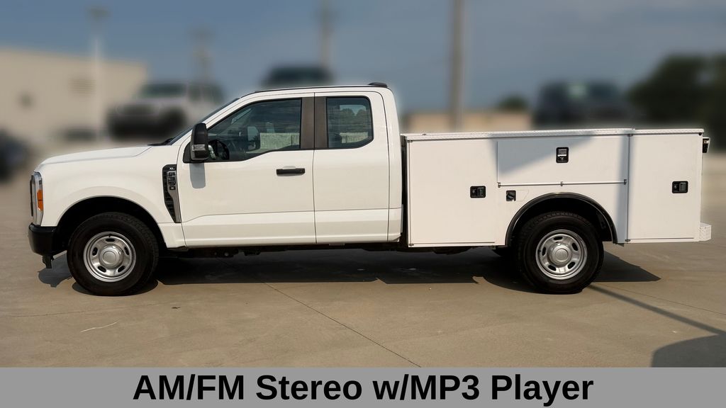 Used 2023 Ford F-350 Super Duty XL with VIN 1FT8X3AA9PED80735 for sale in Kansas City