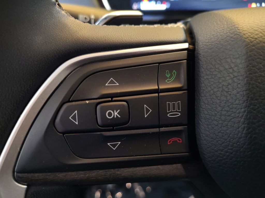 Used Car 2023 Jeep Grand Cherokee  Limited For Sale In Austin, Texas